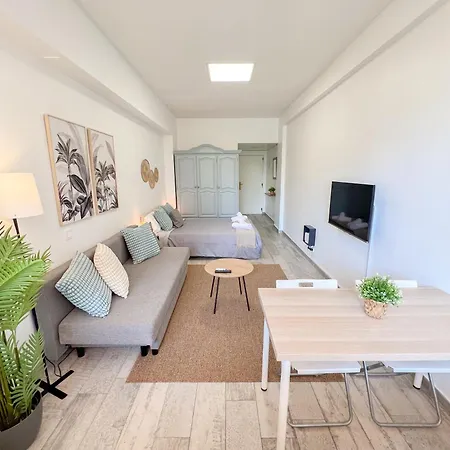 Cozy With Pool Acuario Apartment *